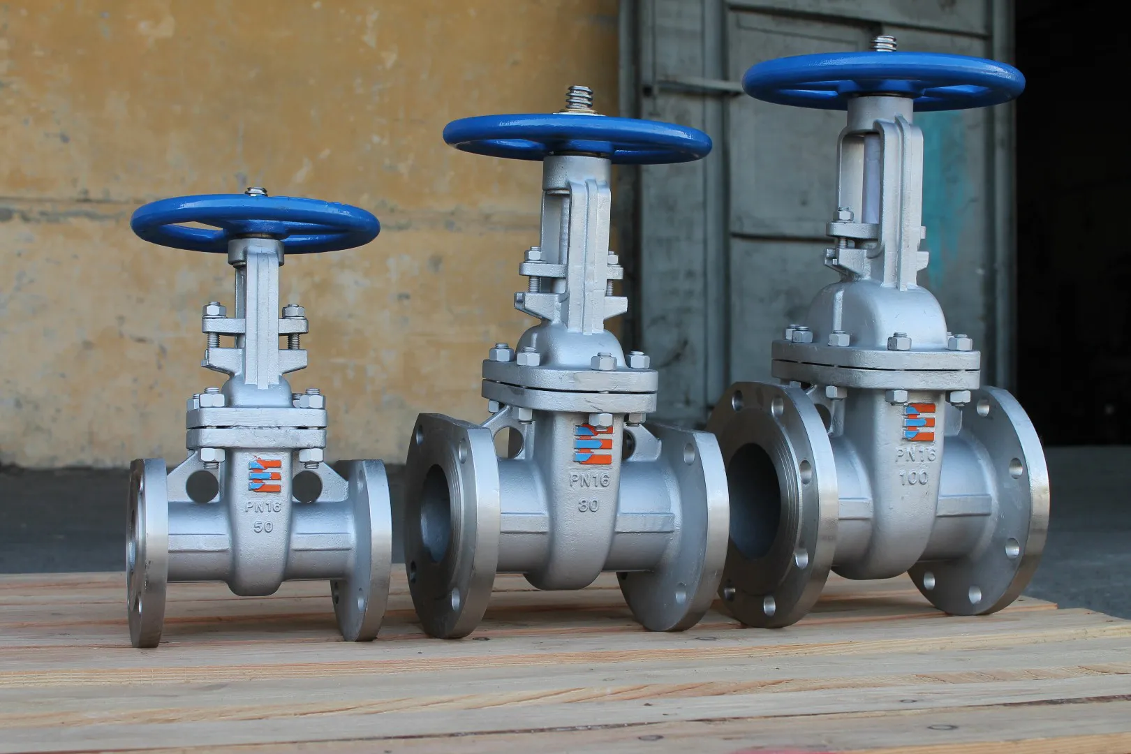 Задвижка нержавеющая   50 мм Ру10 шиберная