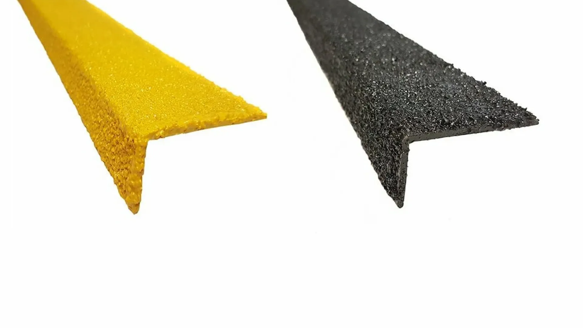 Стеклопластиковый уголок 90х50х5 мм